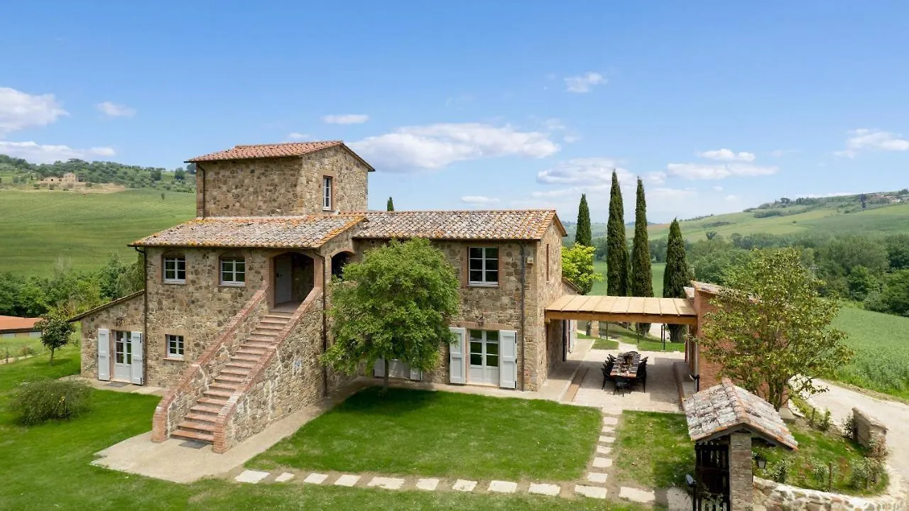 Le Colombelline 12, Emma Villas Montepulciano 0*,  Italy